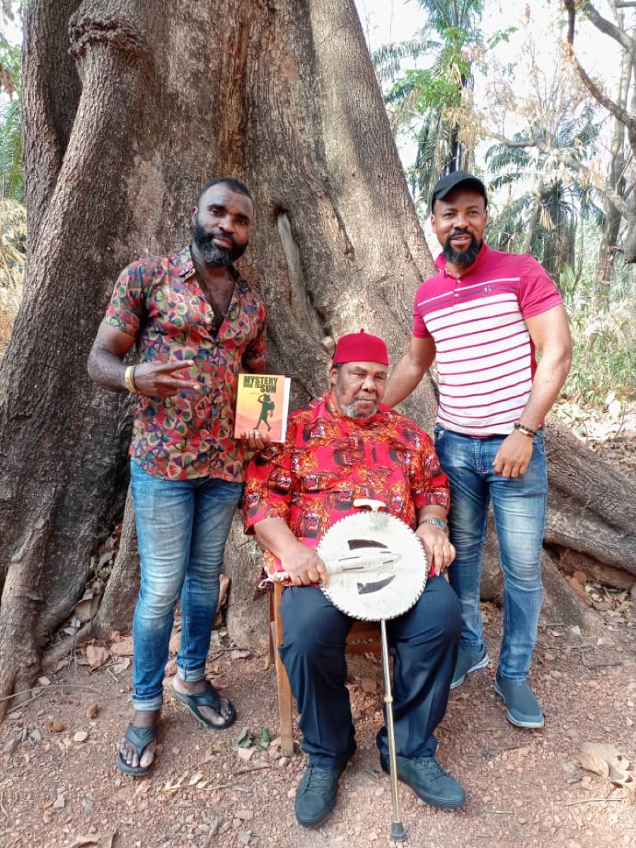 Cast and crew with Pete Edochie on location